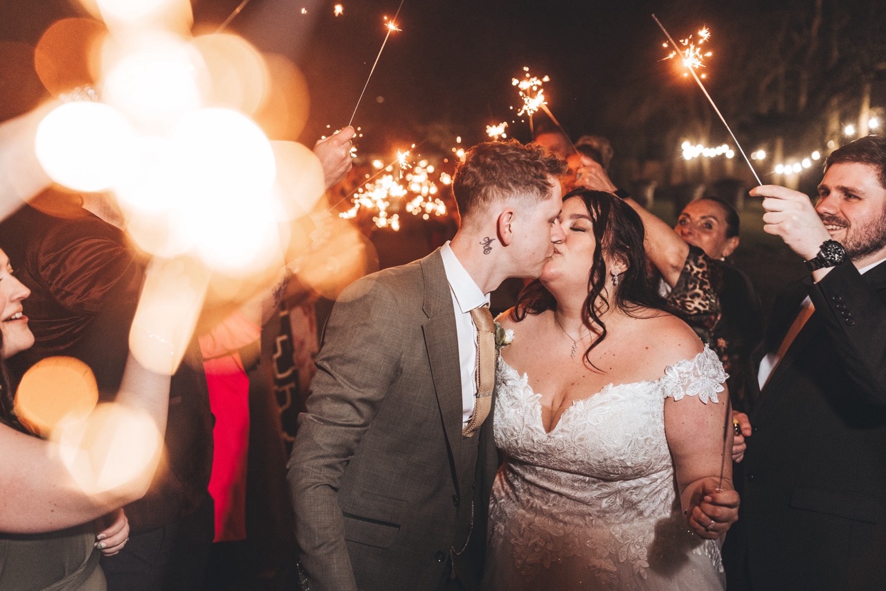 NORTH EAST & NORTHUMBERLAND WEDDING PHOTOGRAPHER