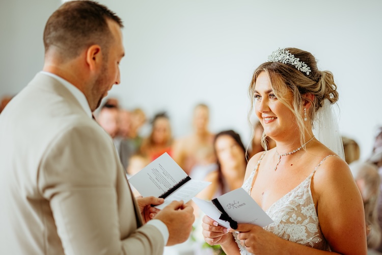 STEPHANIE & MARK: A WOODHILL HALL WEDDING