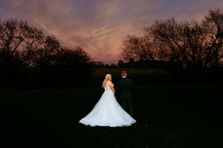 SOPH & ASHLEY: A PRIORY BARN & COTTAGES WEDDING
