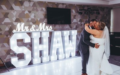 CHELSEA & ROSS: A CROWNE PLAZA WEDDING
