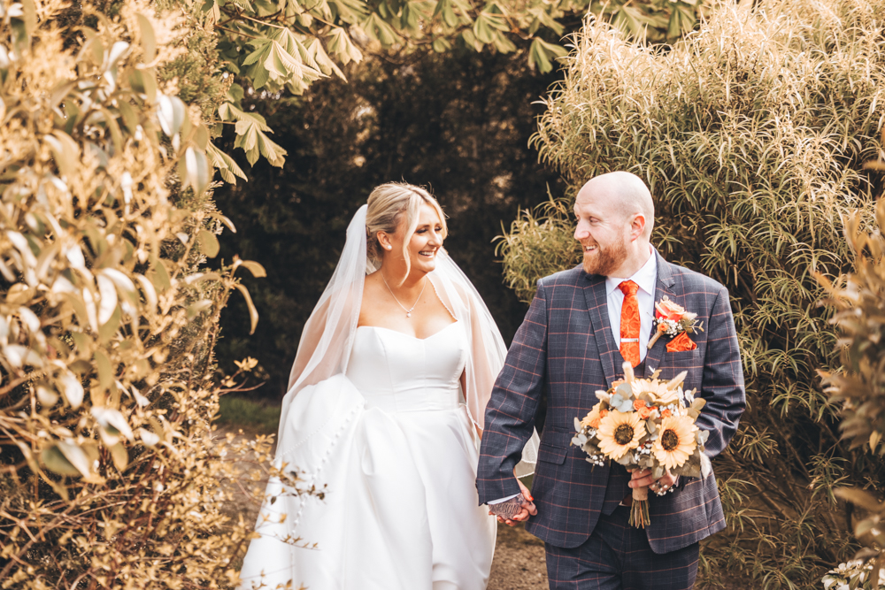 MEGAN & CHRISTOPHER: A NEWTON HALL WEDDING
