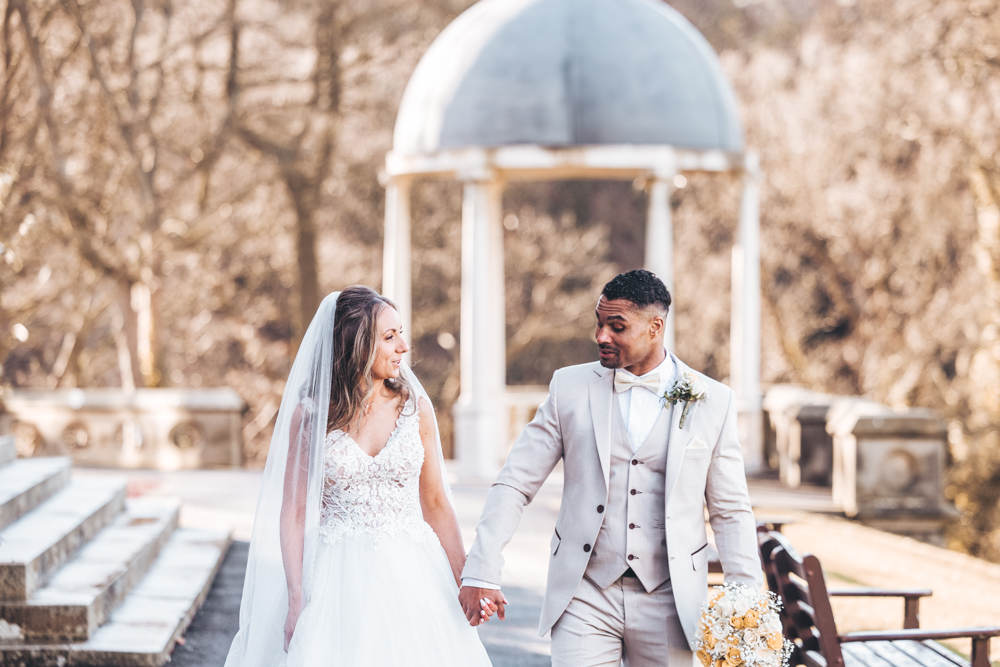 VANESSA & PHILIP: A RUSHPOOL HALL WEDDING
