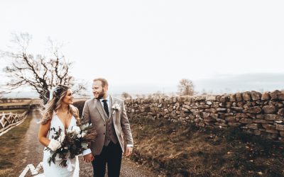 VICTORIA & RYAN: A RUNA FARM WEDDING