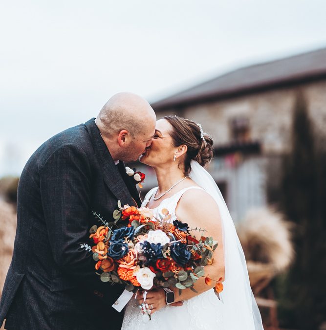 SAM & GEOFF: A RUNA FARM WEDDING