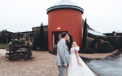 LAUREN & MARTYN: A RUNA FARM WEDDING