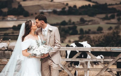 ALICE & AARON: A DANBY CASTLE WEDDING
